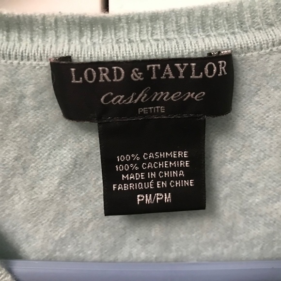 Lord and Taylor 100% Cashmere V Neck Sweater Women’s Petite Medium Powder Blue - Picture 7 of 7